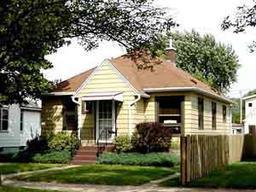 829 S 20th, La Crosse, WI 54601