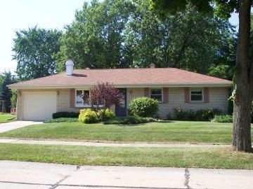 630 E Bonita Dr., Oak Creek, WI 53154
