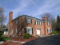6081 S 76th St., Greendale, WI 53129