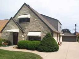 3184 S 37th St, Milwaukee, WI 53215