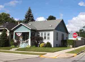 2520 Charles St, Racine, WI 53402