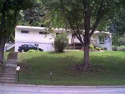 3255 Cliffside Dr., La Crosse, WI 54601