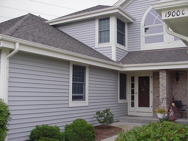 1900 Penhurst Way #B, Waukesha, WI 53186