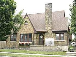 2430 Russet St., Racine, WI 53405
