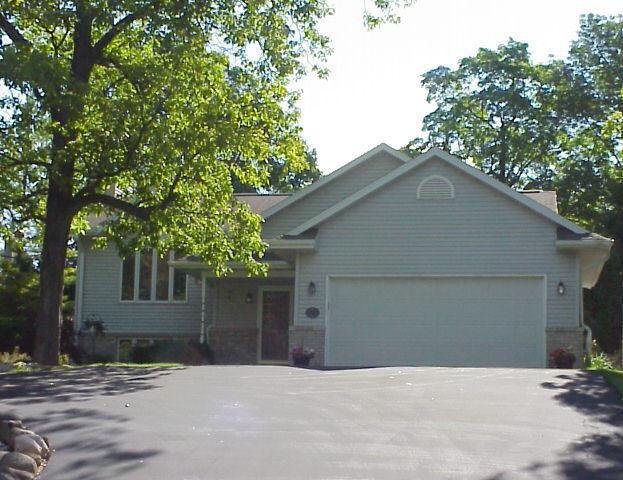 8552 S 35th St., Franklin, WI 53132