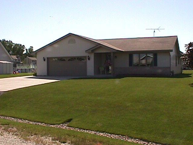 6026 Randal Ln., Caledonia, WI 53402