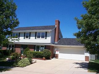 2217 Stony Ridge, Waukesha, WI 53189