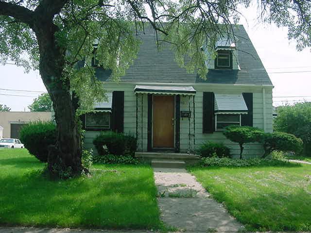 4260 N 36th St, Milwaukee, WI 53216
