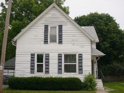 1220 English St., Racine, WI 53402