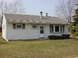 7451 S 37th Pl., Franklin, WI 53132