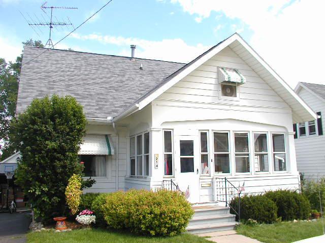 214 Margaret, Watertown, WI 53098