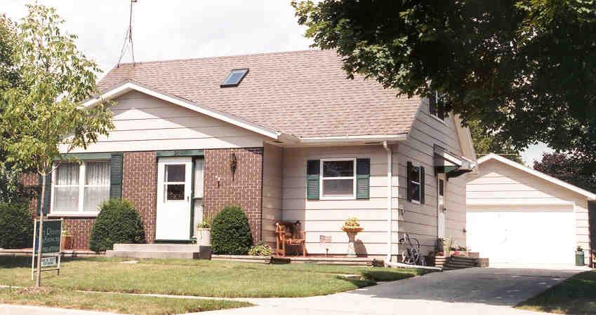 924 Pershing Ave., Sheboygan, WI 53083