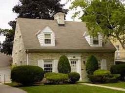 2617 N 90th St., Wauwatosa, WI 53226