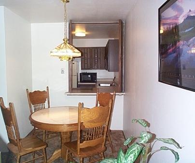4000 W Rivers Edge Cir. #12, Brown Deer, WI 53209