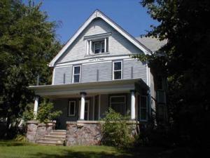 N89W16030 Main St, Menomonee Falls, WI 53051