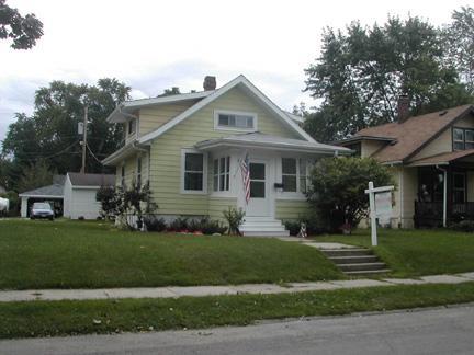 329 Wilson Ave, Waukesha, WI 53186