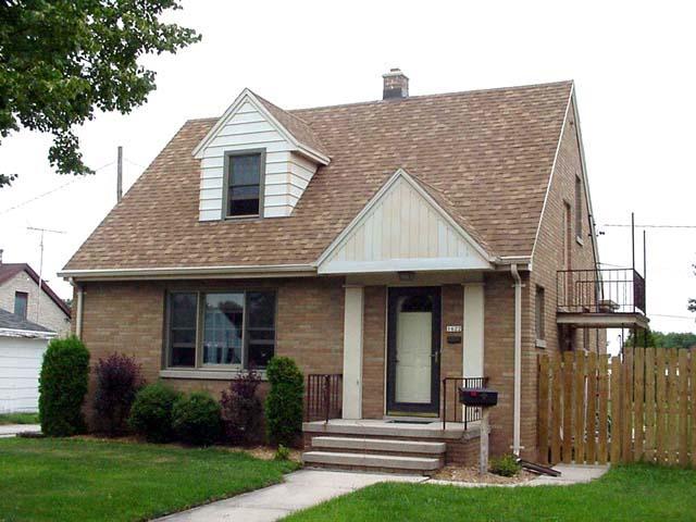 1622 Oakland Ave., Sheboygan, WI 53081