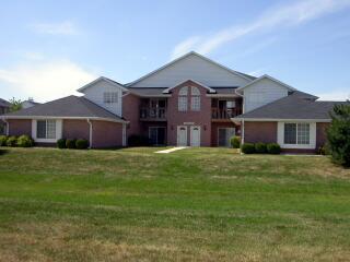 N2581 Parkway Meadow Cir. #W241, Pewaukee, WI 53072