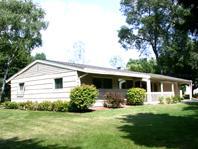 5510 W Sunnyside Dr., Mequon, WI 53092