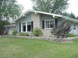 1244 Wedgewood, Waukesha, WI 53189