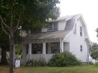 4963 N 37th St, Milwaukee, WI 53209