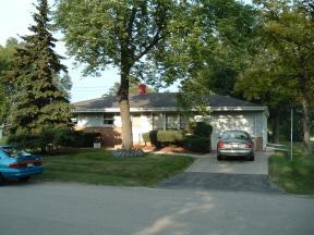 4260 S 64th St., Greenfield, WI 53220