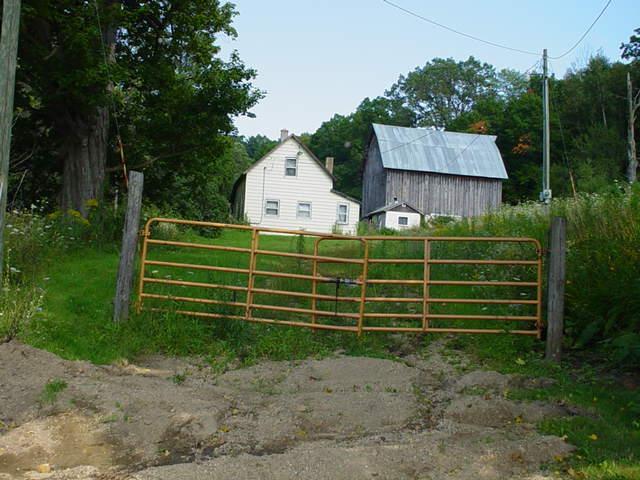 S1278 Parker Rd., Clinton, WI 54619