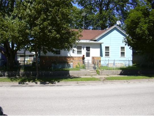 823 St James, La Crosse, WI 54603