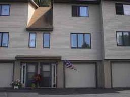 5241 S 33rd St #9, La Crosse, WI 54601