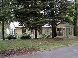 4133 Lincoln, Geneva, WI 53147