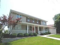 508 N Powers #B, Port Washington, WI 53074