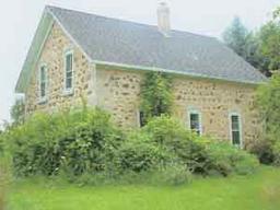 10029 State Road 60, Cedarburg, WI 53012