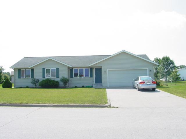 414 E Walden Pl., Holmen, WI 54636