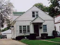 5049 N 41st St, Milwaukee, WI 53209
