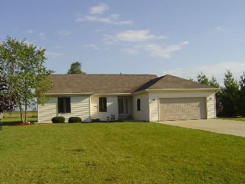 528 Valencia, Delavan, WI 53115