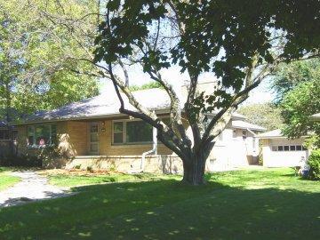 101 Brookdale Dr., South Milwaukee, WI 53172