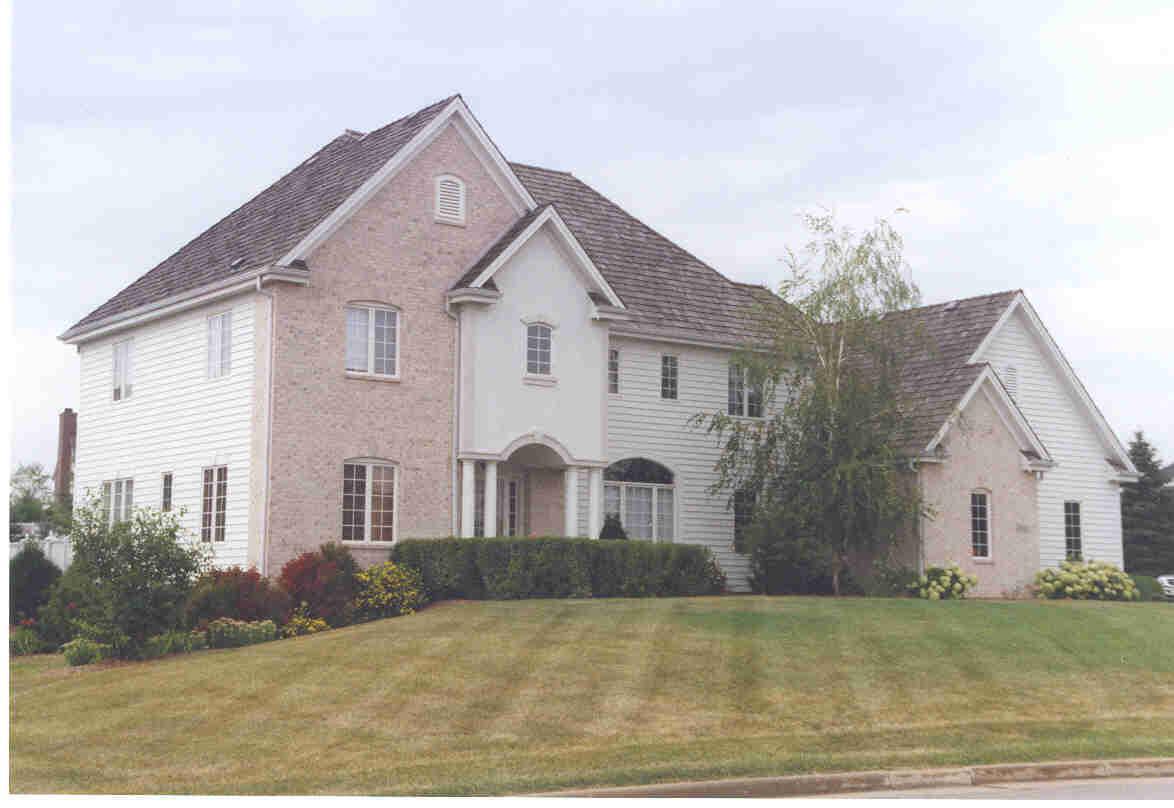 903 N Ponderosa Dr., Hartland, WI 53029