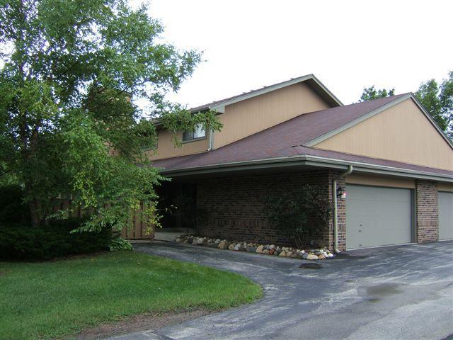 14057 W Tiffany Pl. #A, New Berlin, WI 53151