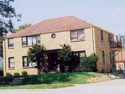 338 E Oklahoma, Milwaukee, WI 53207