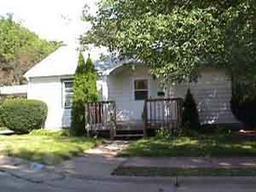 525 S 17th Pl., La Crosse, WI 54601