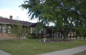 7586 S Manor Ave., Oak Creek, WI 53154