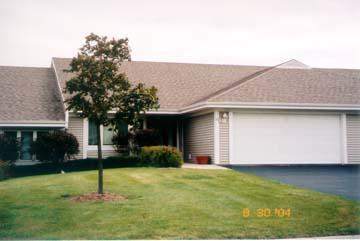 11016 N Mequon Sq., Mequon, WI 53092