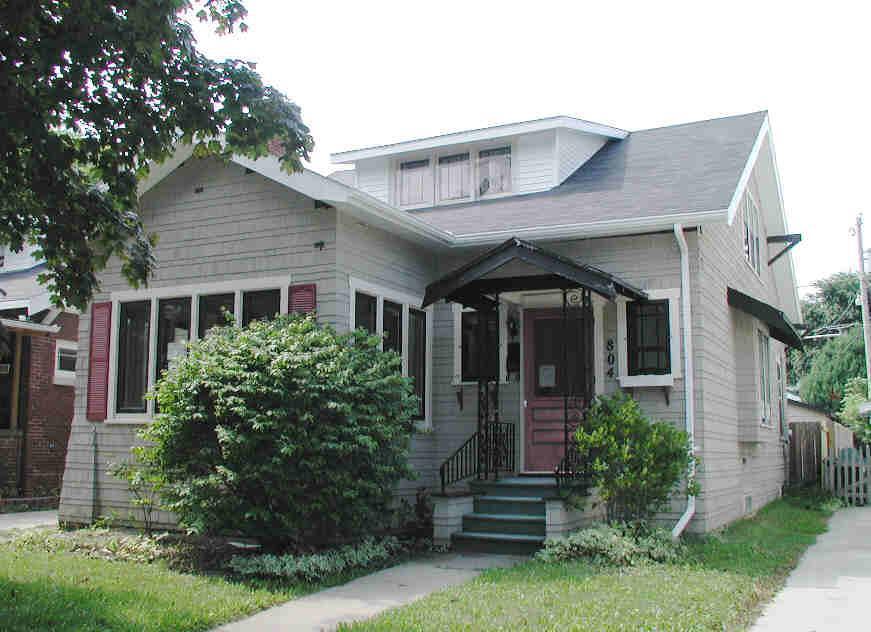 804 Blaine Ave., Racine, WI 53405