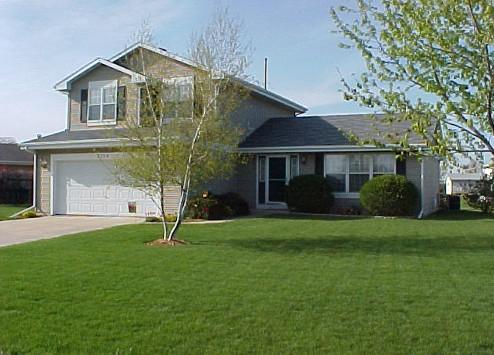 2728 Prairie Ct, East Troy, WI 53120