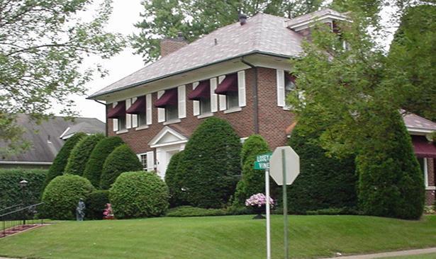 227 N Losey Blvd., La Crosse, WI 54601