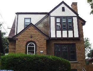 5023 W Roosevelt Dr, Milwaukee, WI 53216