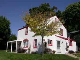 5503 Acorn Ct., Greendale, WI 53129