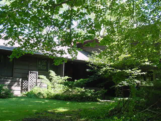 564 Court Rd., Onalaska, WI 54601