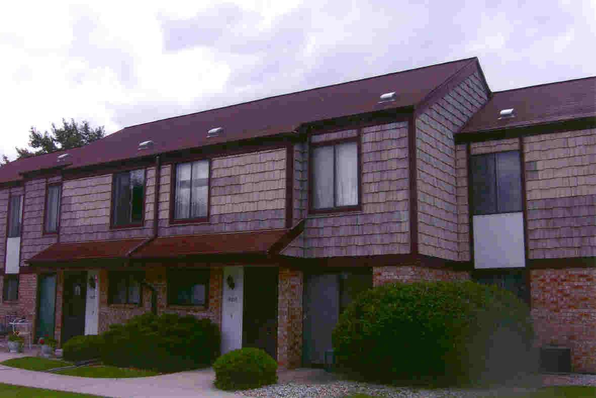 4055 W College Ave., Franklin, WI 53221