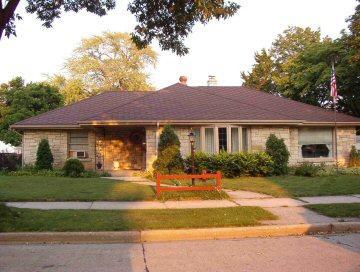 2976 S 39th St., Milwaukee, WI 53215